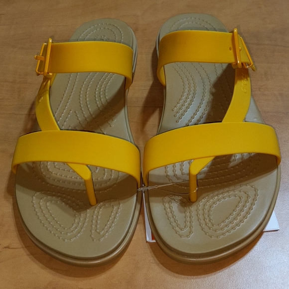 crocs tulum yellow